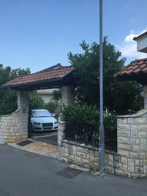 Papalinna Apartment *