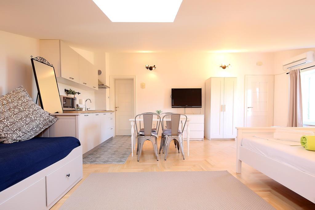 Apartment Papalinna *